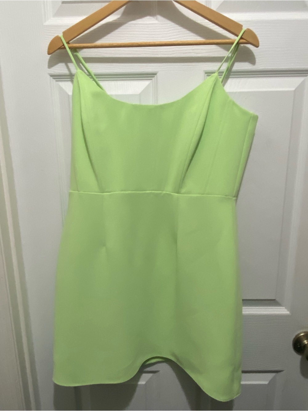Gianni Bini NWT  Pear Lime Green Spaghetti Strap Mini Lana Corset Dress